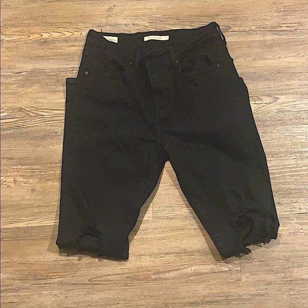 Levi black skinny jeans